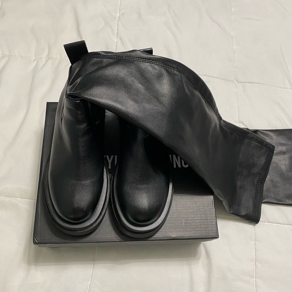 LEATHER Over the knee black chunk boots